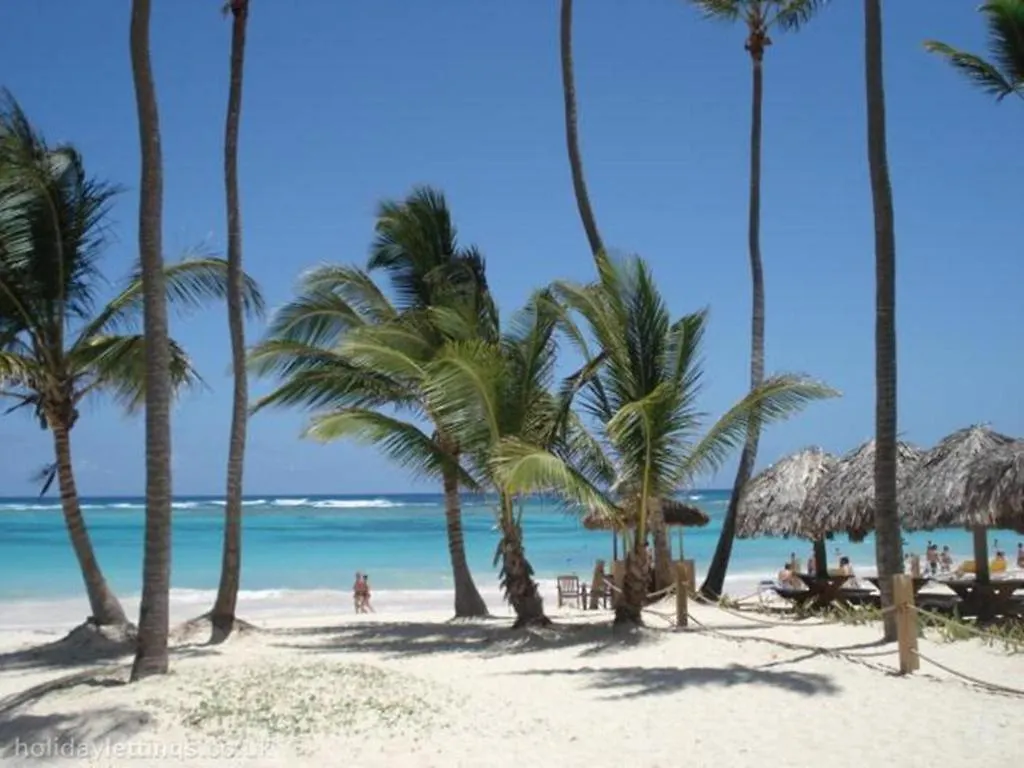 Laguna Golf Bavaro 0*,
